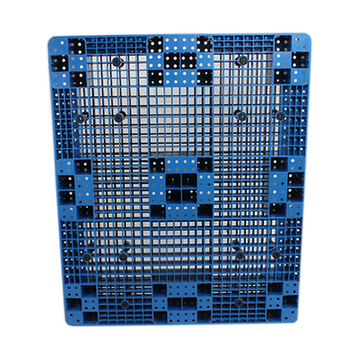 El HDPE perforó el azul plástico encajable 6 Ton Static Load de las plataformas